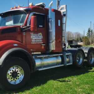 2018 Kenworth T880 Tri Axle Float Tractor