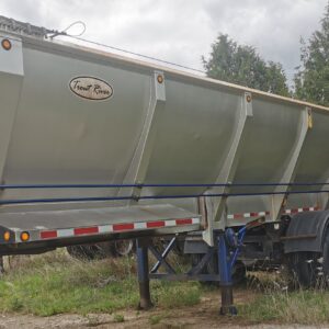 2009 Trout River 38' Tri Axle SPIF