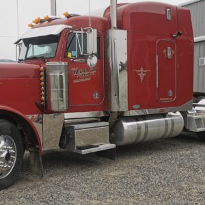 2004 Peterbilt 379 T/A Highway Tractor