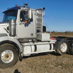 2017 Western Star 4900SB Tri Axle Float Truck