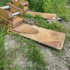 Caterpillar Spoon Attachement