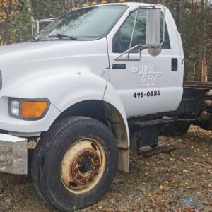2001 Ford F650 Cab and Chassis
