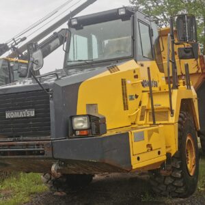 2014 Komatsu 300-2 Articulated Rock Truck