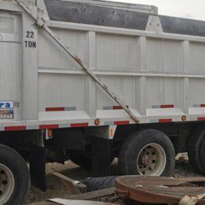 2005 Cobra 17ft Pup Tri Axle